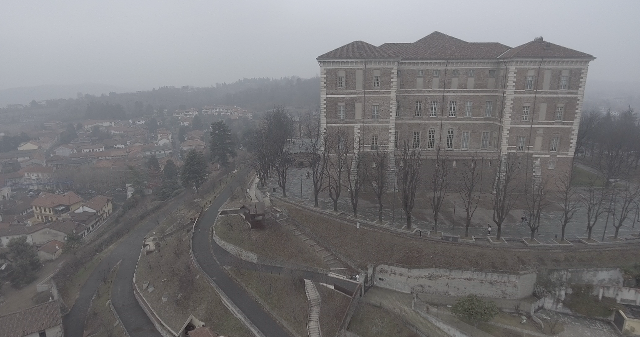 Lisa Dalfino e Sacha Kanah – Forze Apparenti